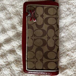 Coach wallet